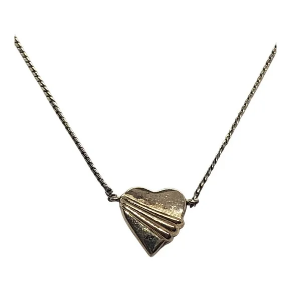 Vintage Gold Tone Puffy Heart Necklace Art Deco Pendant Chain Love Gift - Picture 6 of 6